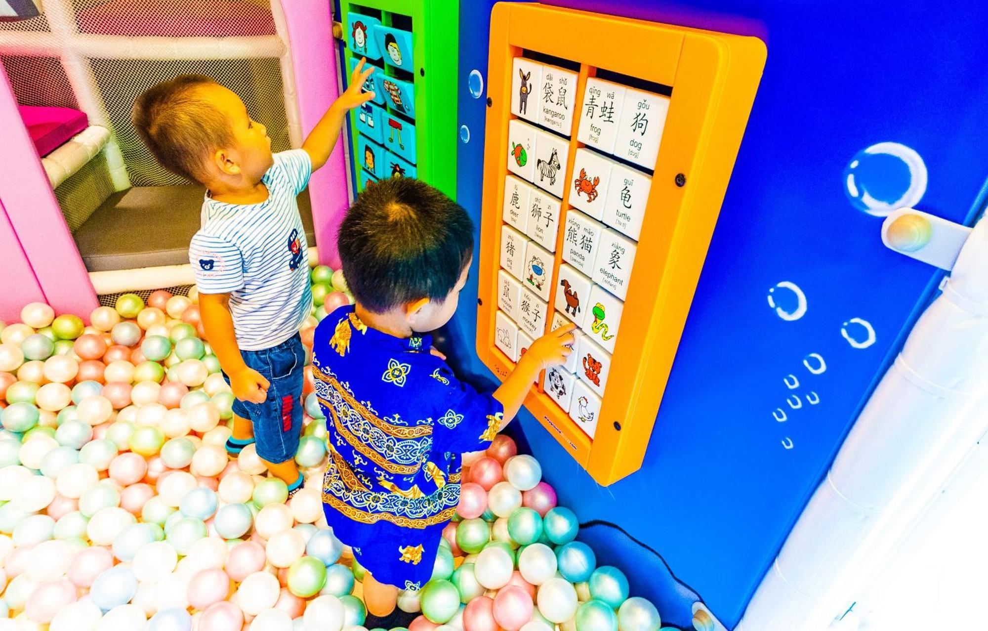 Have Fun Hotel Luodong Exterior photo