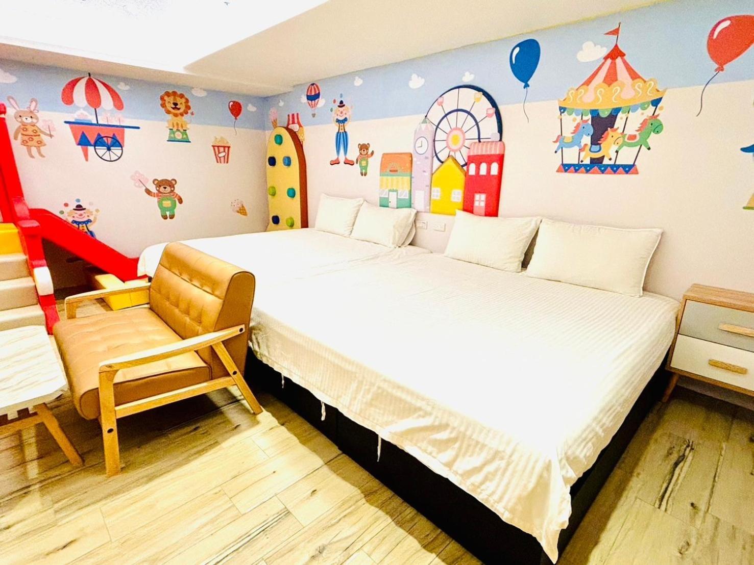 Have Fun Hotel Luodong Exterior photo