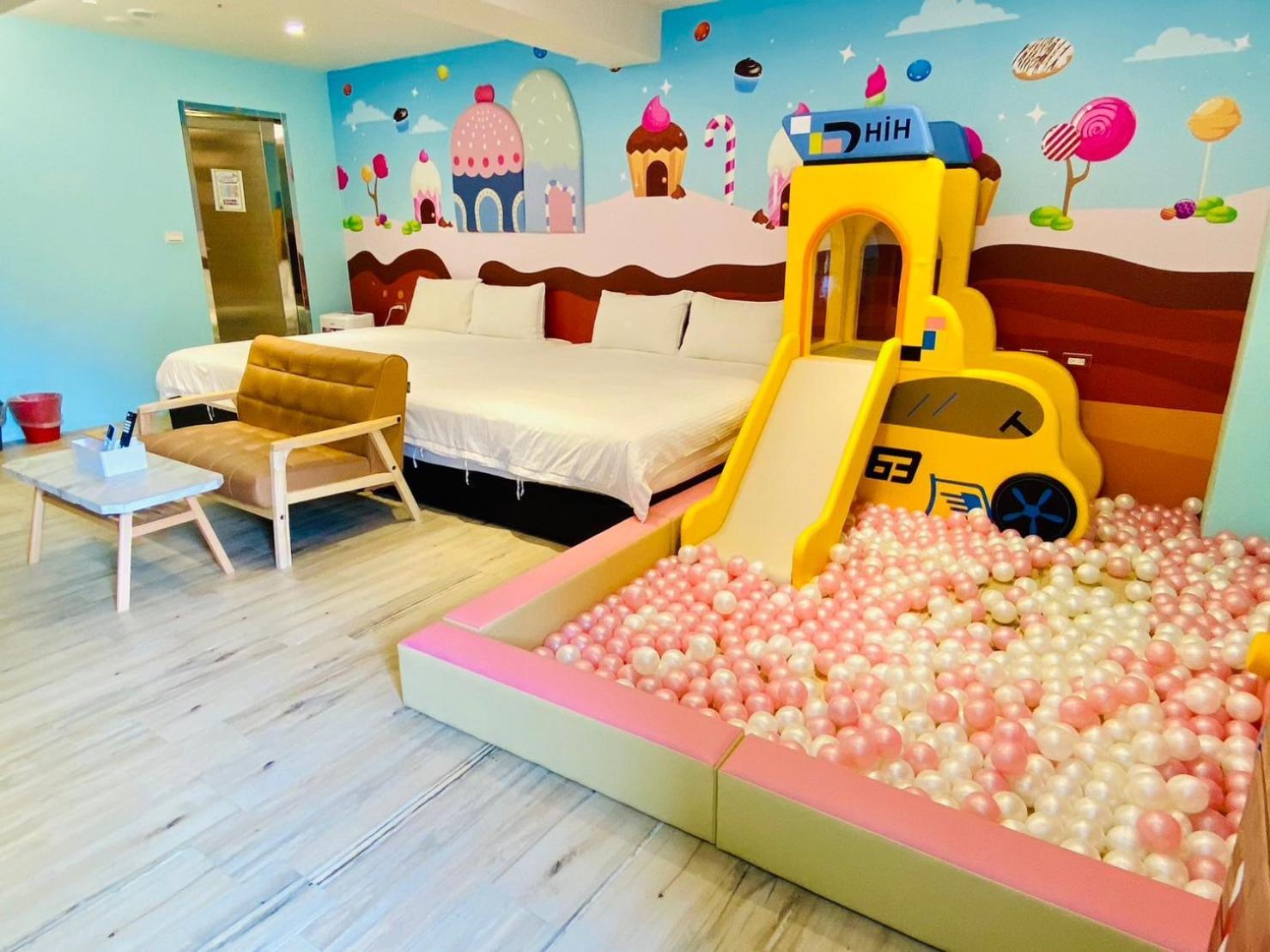 Have Fun Hotel Luodong Exterior photo